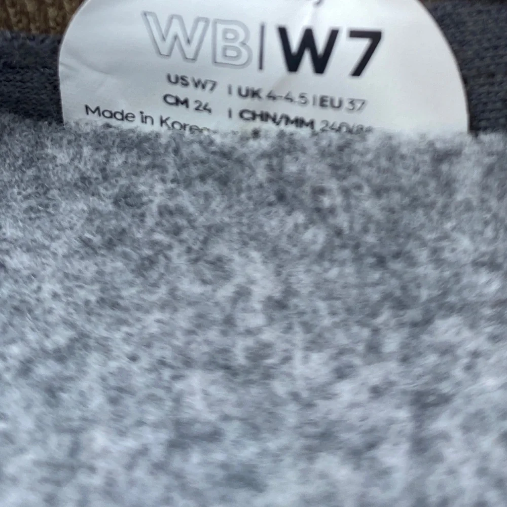 Allbirds Women's Wool Breezers Hazy Beige Size 7 NWT